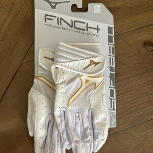 Mizuno Finch White and Gold Batting Gloves